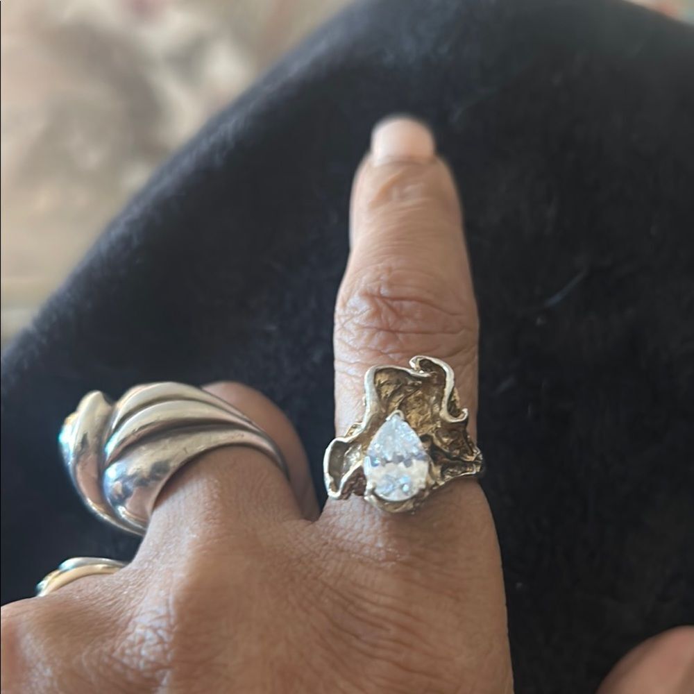 Elegant Brutalist Silver and Gold Tone Ring with Teardrop Gemstone